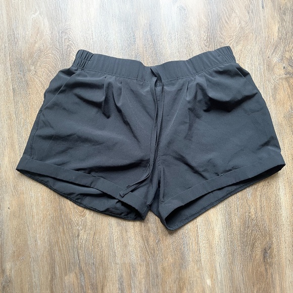 Zyia Athletic Short Black - Picture 2 of 3